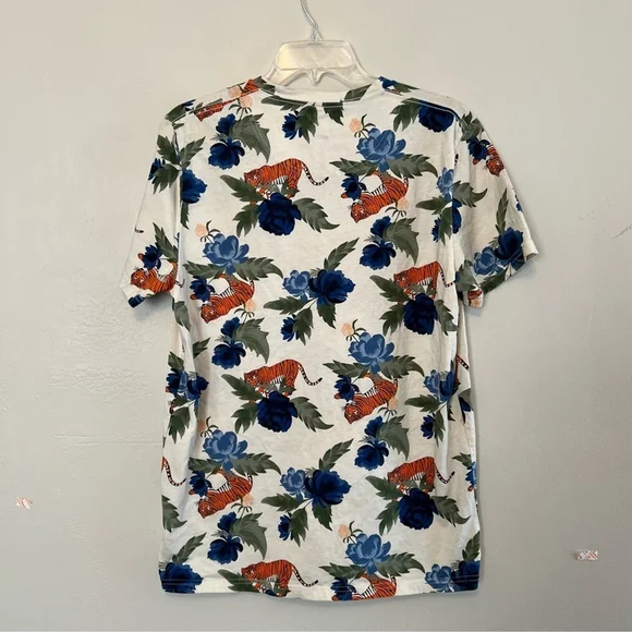 Hollister Tiger &‎ Flowers All Over Print Novelty T-Shirt Large - Picture 4 of 8